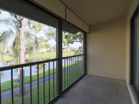 614 Sea Pine Way Greenacres FL 33415