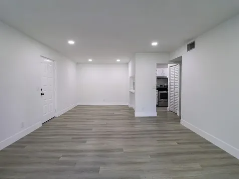 614 Sea Pine Way Greenacres FL 33415