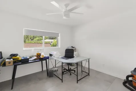 21303 NE 18th Place Miami FL 33179