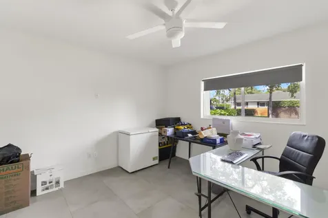 21303 NE 18th Place Miami FL 33179