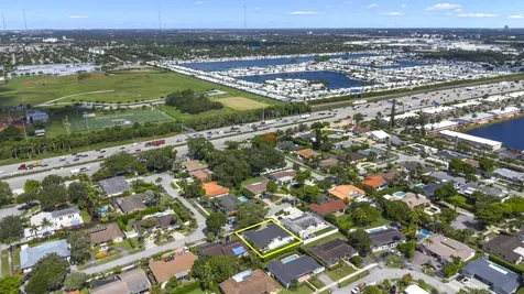 21303 NE 18th Place Miami FL 33179
