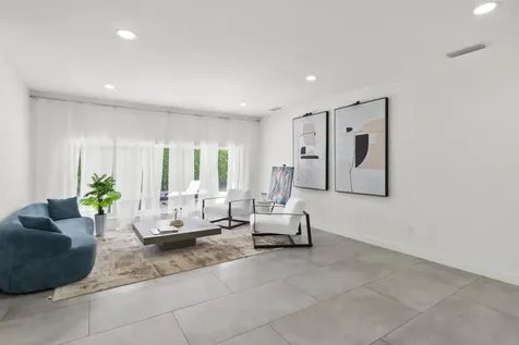 21303 NE 18th Place Miami FL 33179