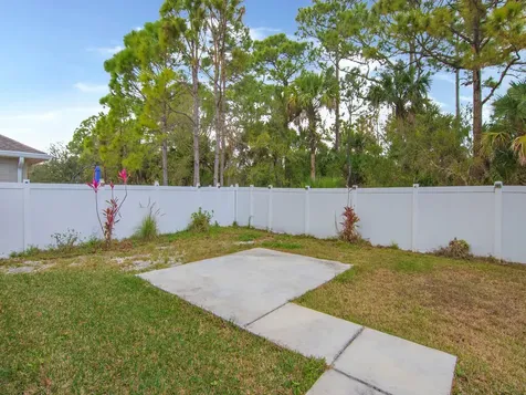 8308 Amalfi Circle Fort Pierce FL 34951