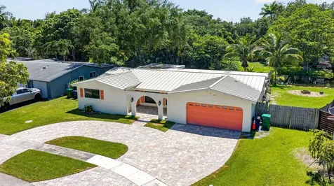 5411 SW 94th Avenue Cooper City FL 33328