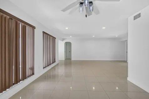 5411 SW 94th Avenue Cooper City FL 33328