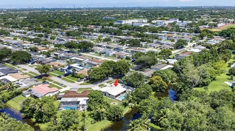 5411 SW 94th Avenue Cooper City FL 33328