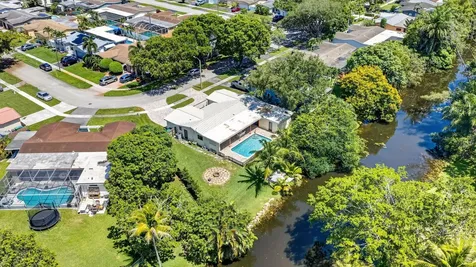 5411 SW 94th Avenue Cooper City FL 33328