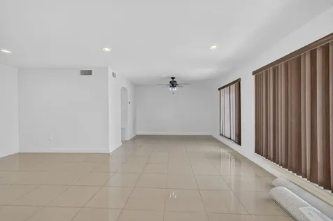 5411 SW 94th Avenue Cooper City FL 33328