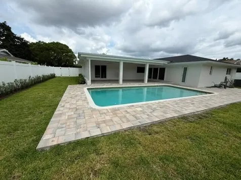 10736 Locust Street Palm Beach Gardens FL 33418