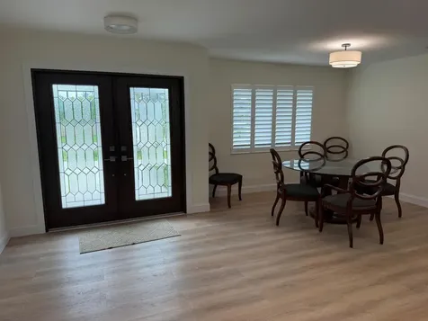 10736 Locust Street Palm Beach Gardens FL 33418