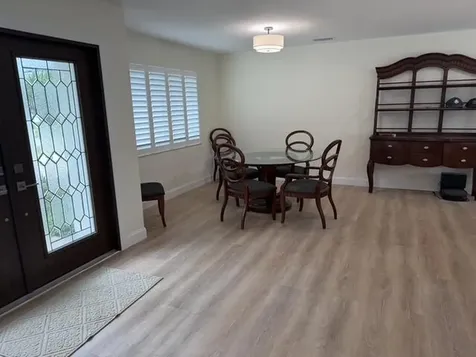 10736 Locust Street Palm Beach Gardens FL 33418