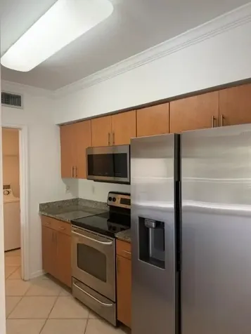 6410 Emerald Dunes Drive West Palm Beach FL 33411