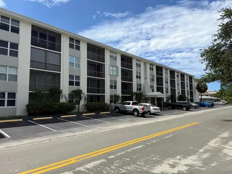 4501 NE 21st Avenue Fort Lauderdale FL 33308