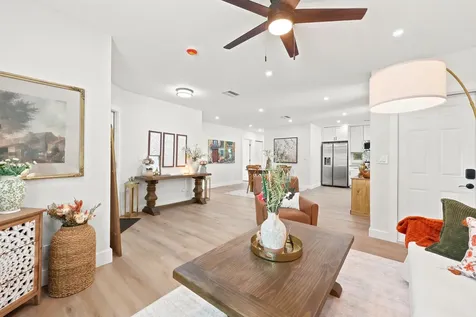 424 Putnam Road West Palm Beach FL 33405