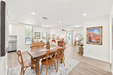 424 Putnam Road West Palm Beach FL 33405
