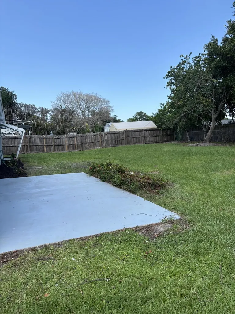 1921 SE Oxmoor Terrace Port St Lucie FL 34952
