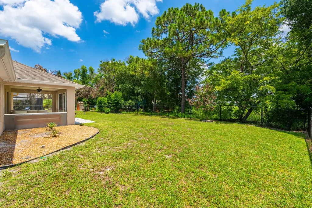 516 SE Crosspoint Drive Port St Lucie FL 34983