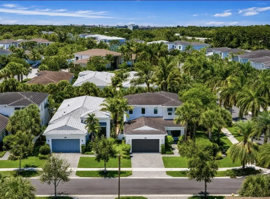 5603 Delacroix Terrace Palm Beach Gardens FL 33418