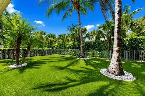 5603 Delacroix Terrace Palm Beach Gardens FL 33418