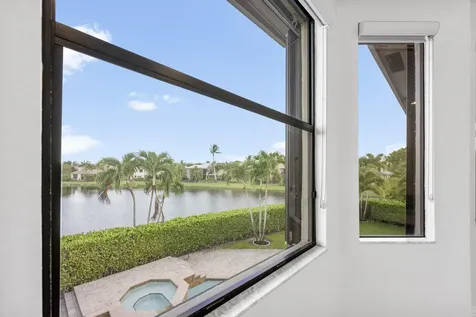 10504 Vignon Court Wellington FL 33449
