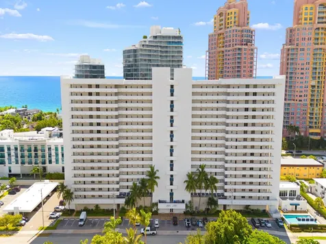 2200 NE 33rd Avenue Fort Lauderdale FL 33305