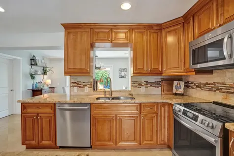 1361 NE 46th Street Oakland Park FL 33334