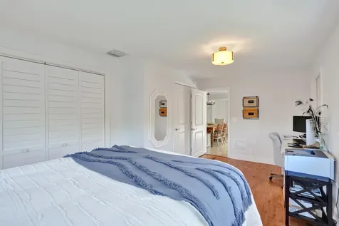 1361 NE 46th Street Oakland Park FL 33334
