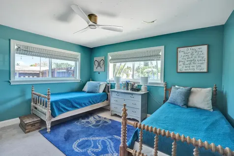 1361 NE 46th Street Oakland Park FL 33334