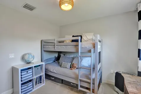 1361 NE 46th Street Oakland Park FL 33334