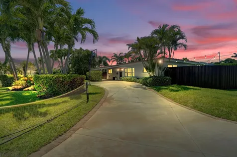 1361 NE 46th Street Oakland Park FL 33334