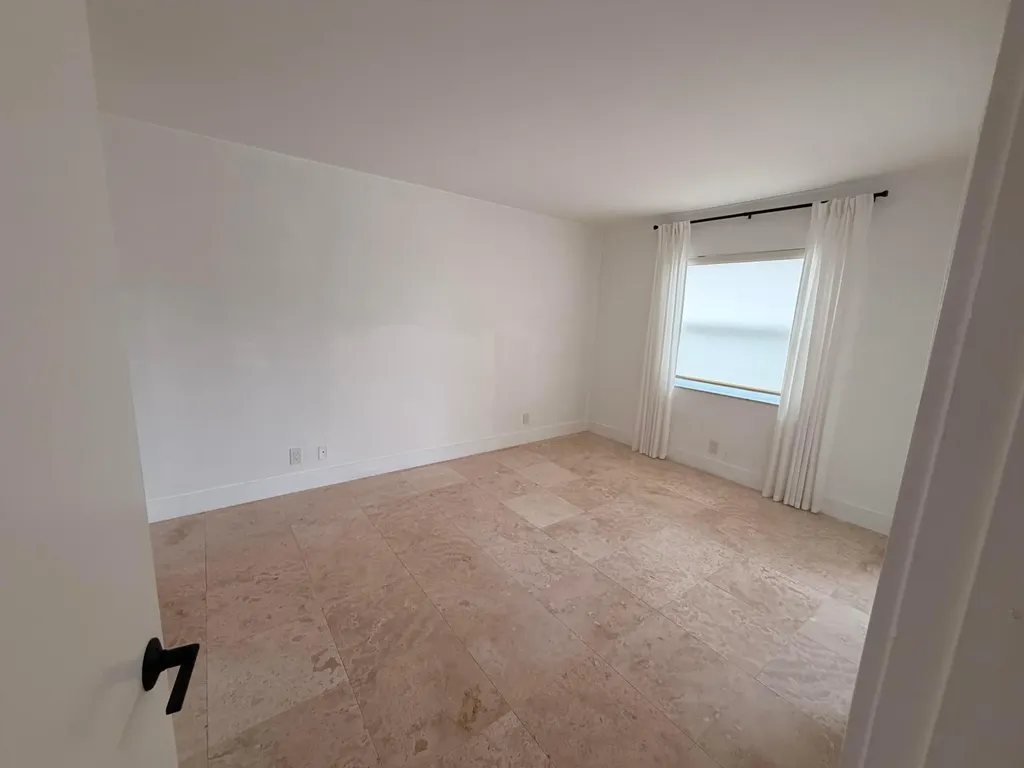 308 Golfview Road North Palm Beach FL 33408