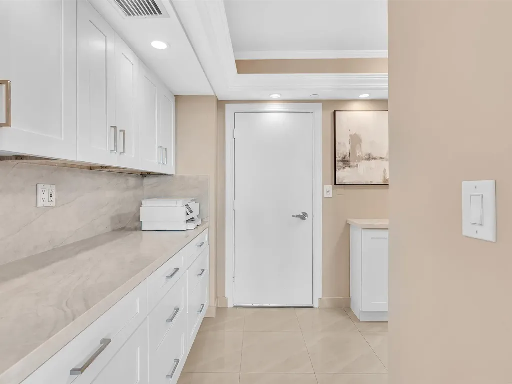 3300 NE 36th Street Fort Lauderdale FL 33308