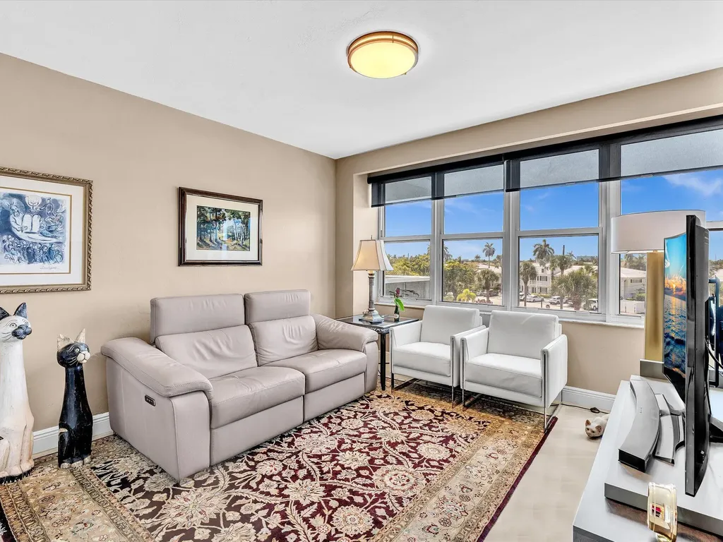 3300 NE 36th Street Fort Lauderdale FL 33308
