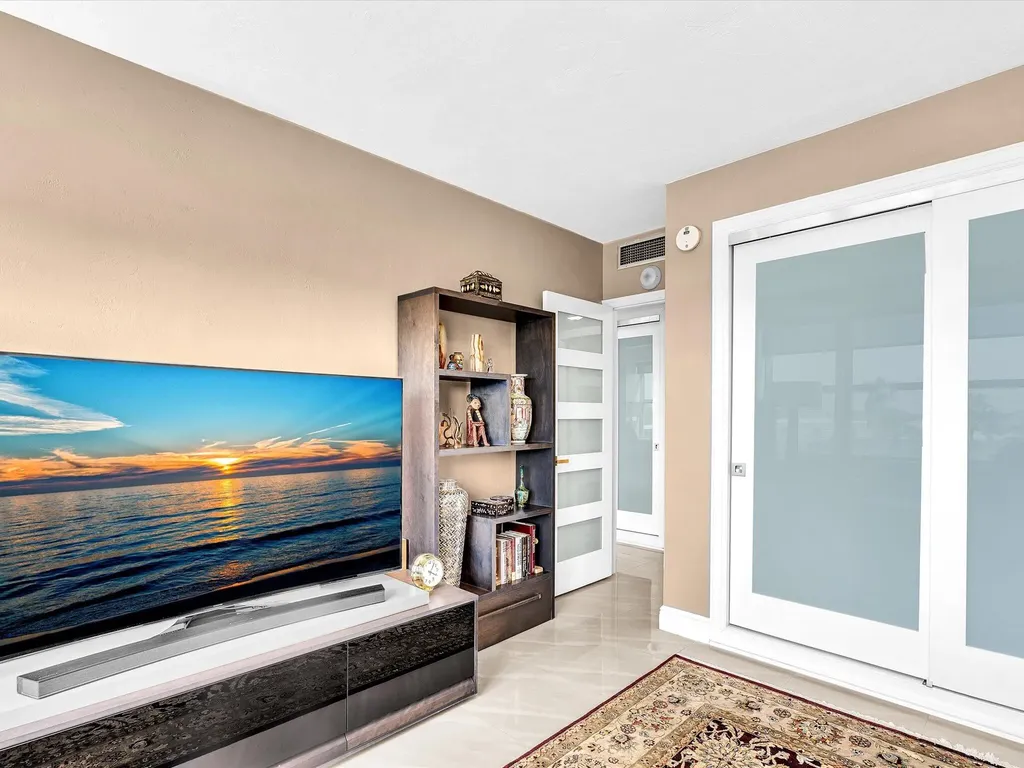 3300 NE 36th Street Fort Lauderdale FL 33308