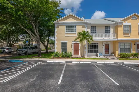 2900 Dorchester Lane Cooper City FL 33026