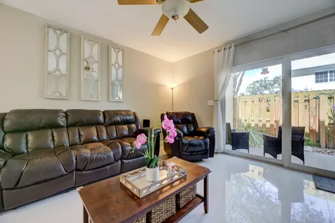 2900 Dorchester Lane Cooper City FL 33026