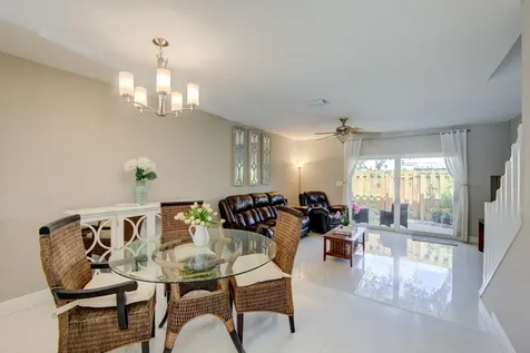 2900 Dorchester Lane Cooper City FL 33026