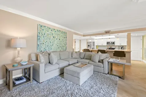 950 Egret Circle Delray Beach FL 33444