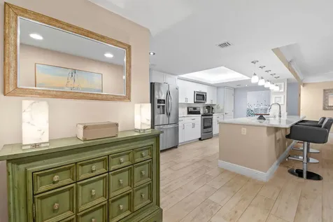950 Egret Circle Delray Beach FL 33444