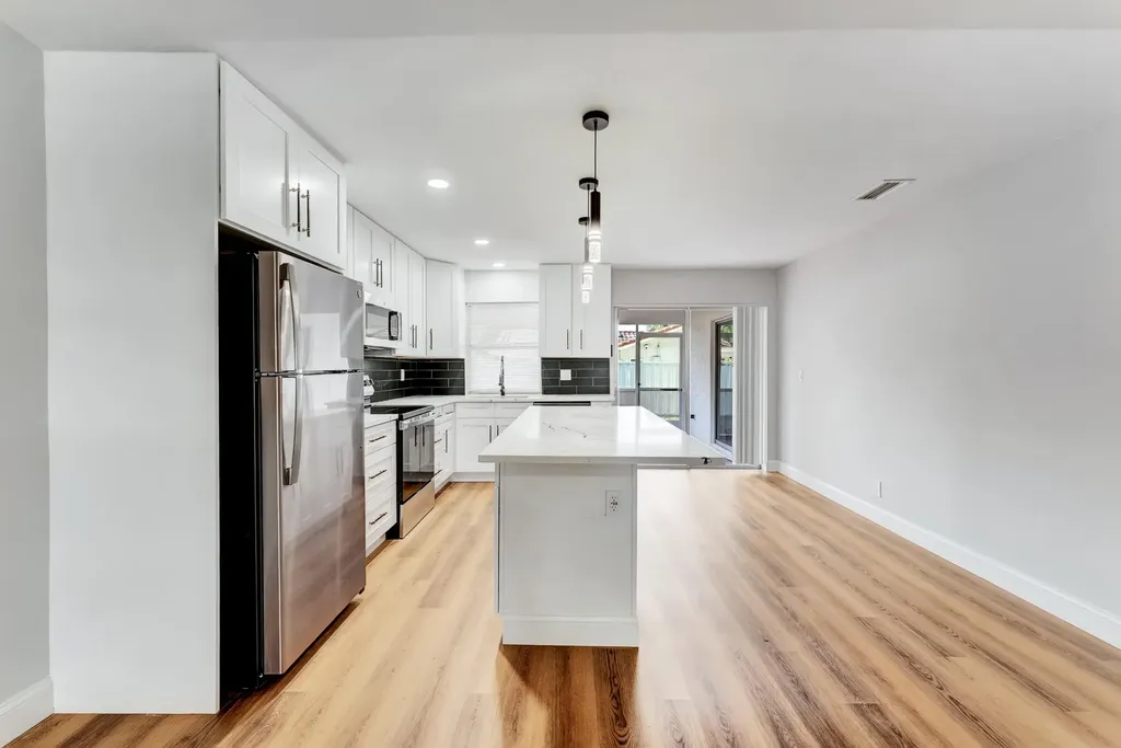 11603 NW 26th Street Coral Springs FL 33065
