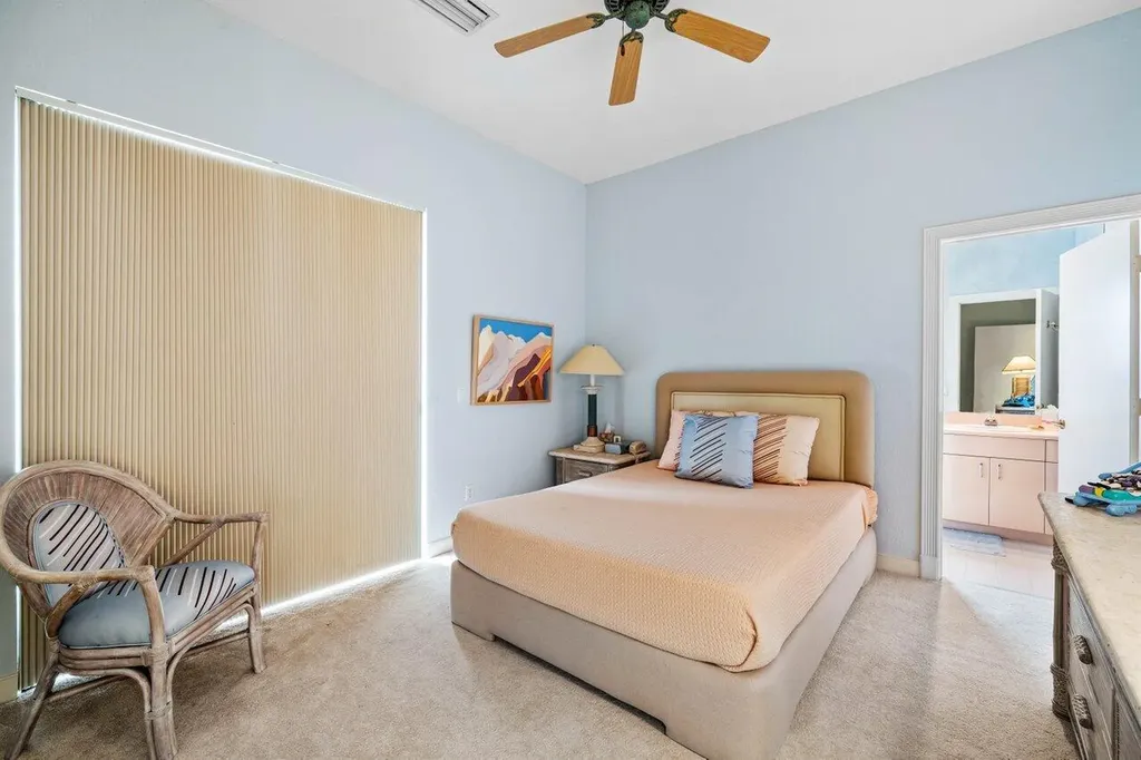 5785 Regency Circle E Boca Raton FL 33496