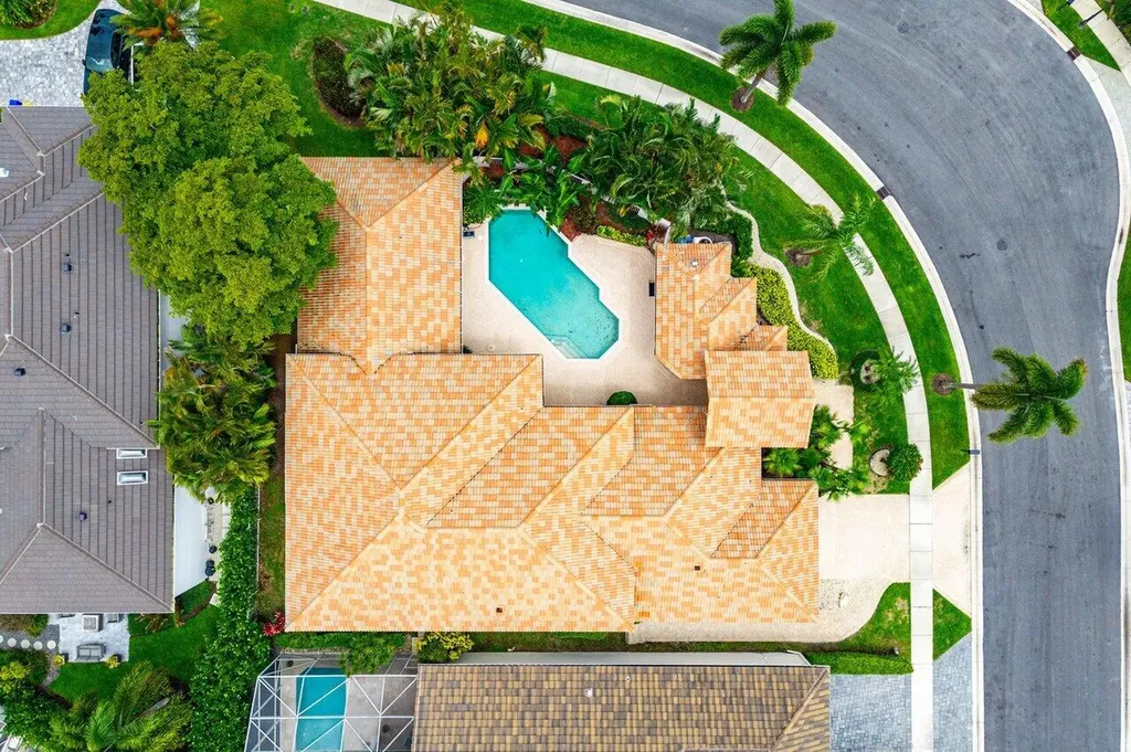5785 Regency Circle E Boca Raton FL 33496