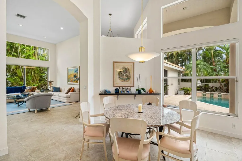 5785 Regency Circle E Boca Raton FL 33496