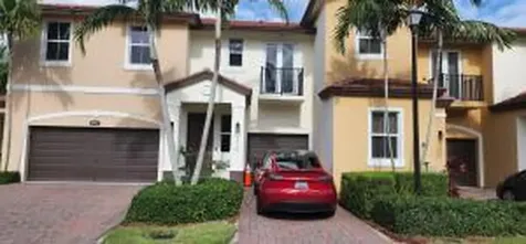 6960 Long Pine Circle Coconut Creek FL 33073