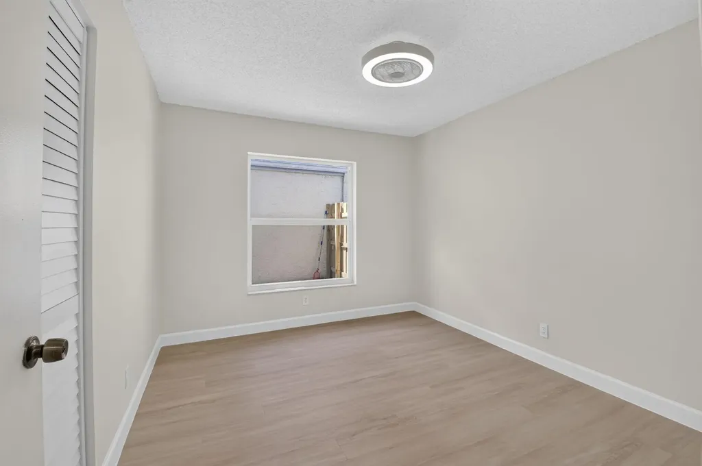 21070 Woodspring Avenue Boca Raton FL 33428