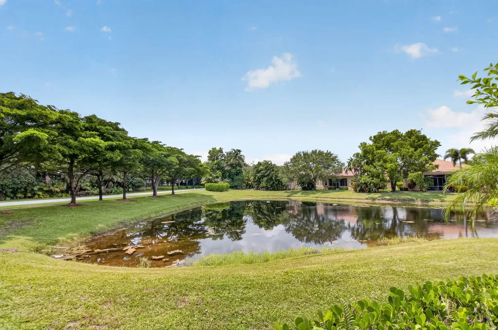 7264 Cataluna Circle Delray Beach FL 33446
