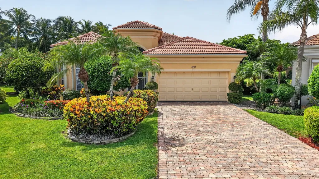 7264 Cataluna Circle Delray Beach FL 33446