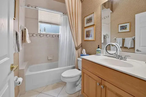 7264 Cataluna Circle Delray Beach FL 33446
