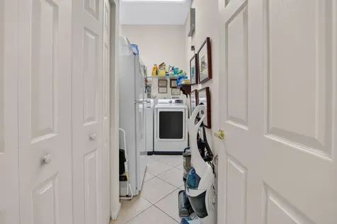 7264 Cataluna Circle Delray Beach FL 33446