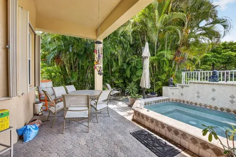 7264 Cataluna Circle Delray Beach FL 33446
